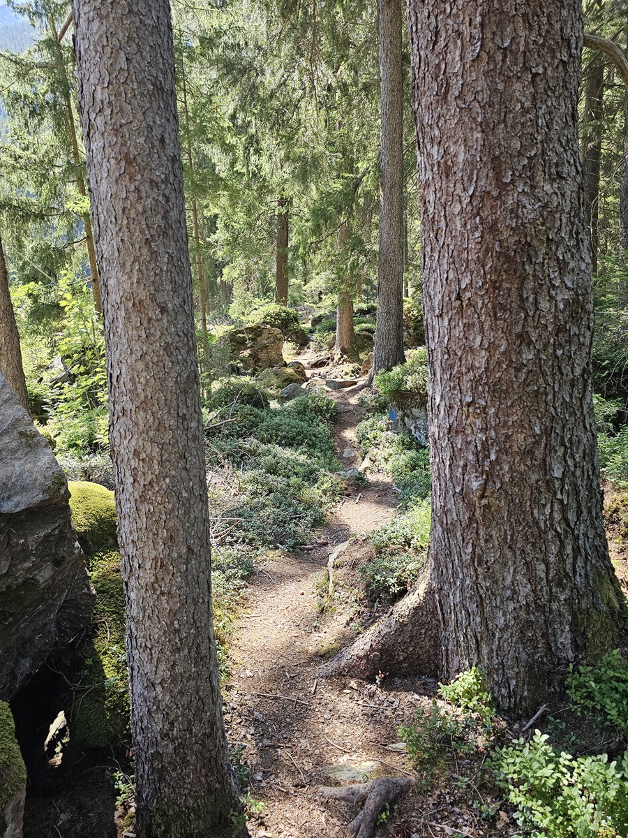 Bouldering Höll (Kaunertal)
