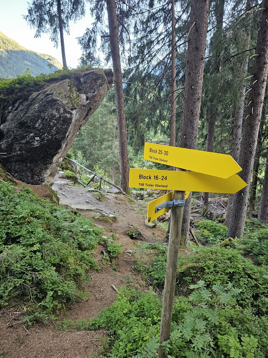 Bouldering Höll (Kaunertal)